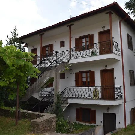 Gerakina Hostel