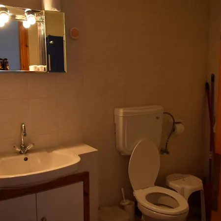 Hostel Gerakina Vavdhos